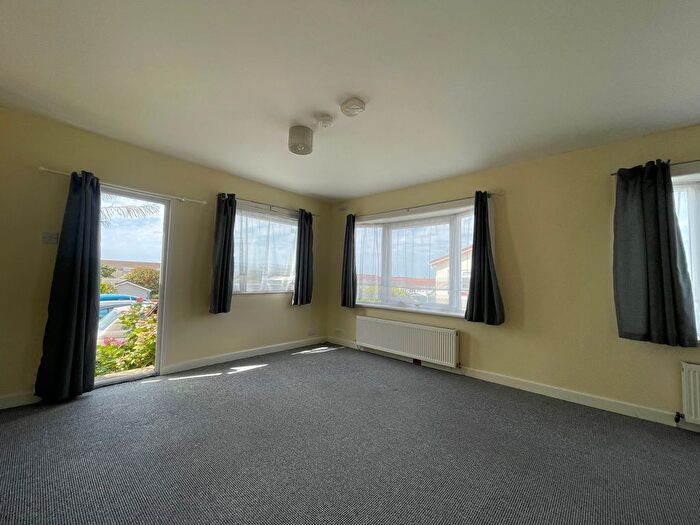 1 Bedroom Property To Rent In South Coast Road, Peacehaven, BN10
