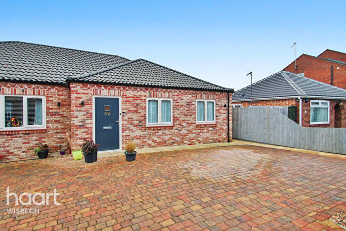 2 Bedroom Bungalow For Sale In Staithe Road, Wisbech, PE13