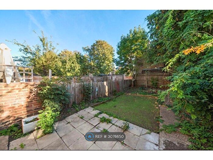 2 Bedroom Terraced House To Rent In Honley Road, London, SE6