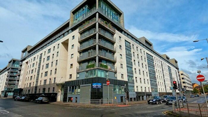 2 Bedroom Flat To Rent In Wallace Street, Glasgow, G5