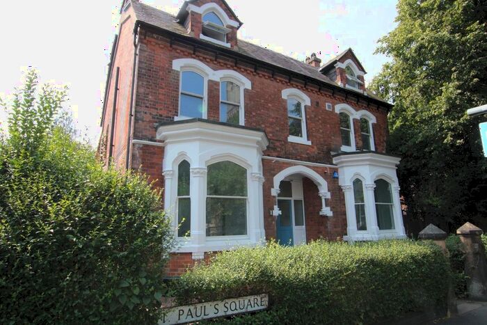 Studio To Rent In Saint Paul's Square, Burton On Trent, DE14