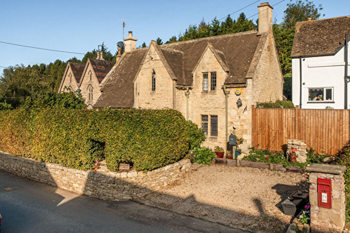 2 Bedroom Detached House For Sale In Shipton Oliffe, Cheltenham, GL54
