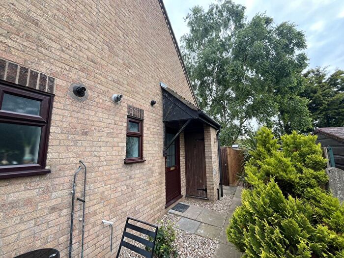 1 Bedroom Maisonette To Rent In Delapre Court, Eye, Peterborough, PE6