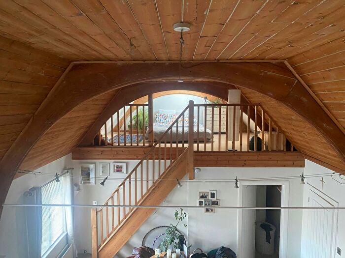 2 Bedroom Flat For Sale In Amherst Road, Tunbridge Wells, TN4