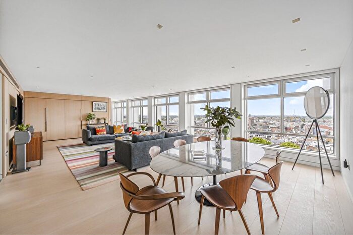 3 Bedroom Flat For Sale In Centre Point, - New Oxford Street, WC1A