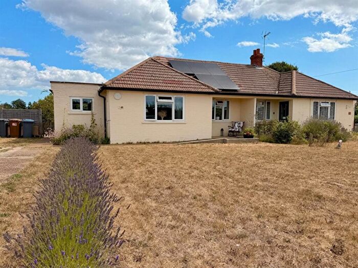 2 Bedroom Semi-Detached Bungalow For Sale In Woodbridge Road, Sutton, Woodbridge, IP12