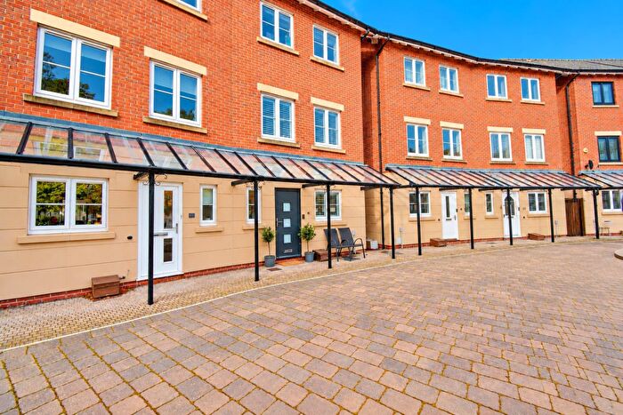 4 Bedroom Town House For Sale In Fitzroy Circus, Portishead, BS20