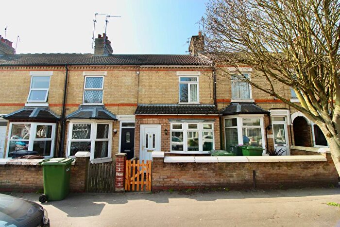 2 Bedroom Terraced House To Rent In Belsize Avenue, Woodston, Peterborough, PE2