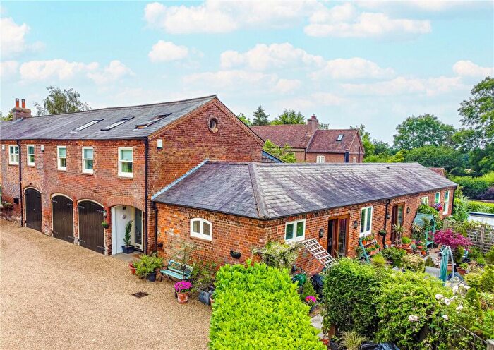 4 Bedroom Semi-Detached House For Sale In Ferrers Hill Farm, Pipers Lane, Markyate, AL3