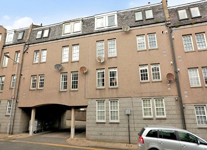 2 Bedroom Flat To Rent In Old Mill Court, Marywell Street, City Centre, Aberdeen, AB11