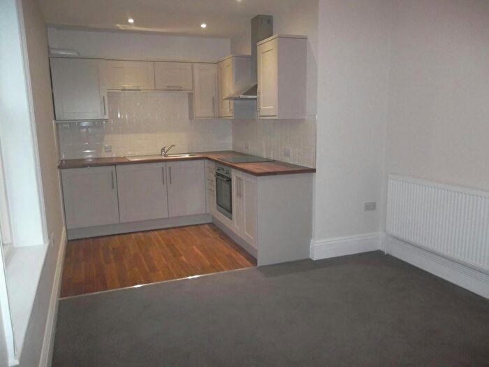 1 Bedroom Flat To Rent In Flat, A High Street, Christchurch, BH23
