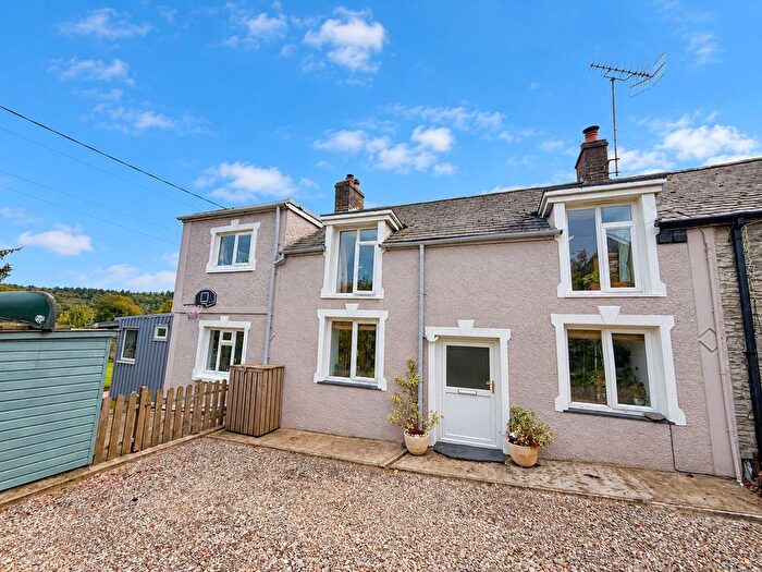 3 Bedroom End Of Terrace House For Sale In Llangybi, Lampeter, SA48