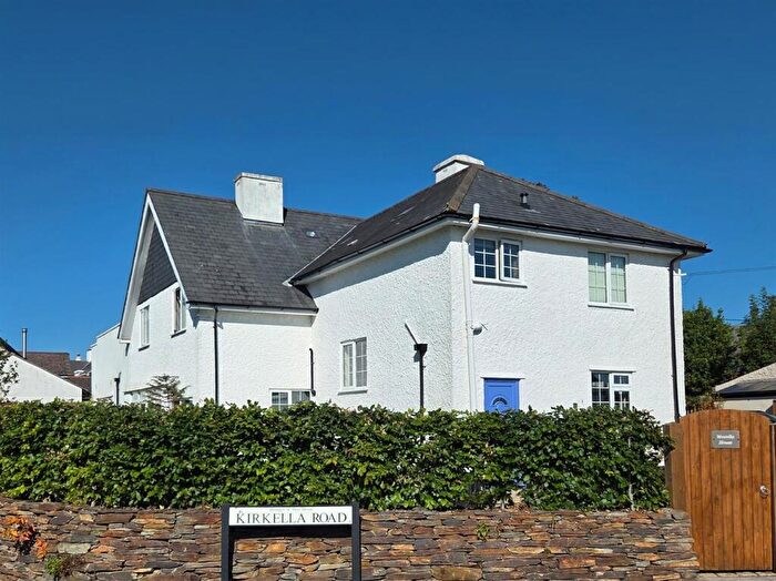4 Bedroom Detached House For Sale In Yelverton, Plymouth, PL20
