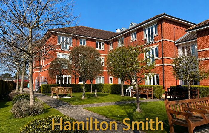 1 Bedroom Flat For Sale In Mead Drive, Kesgrave, IP5