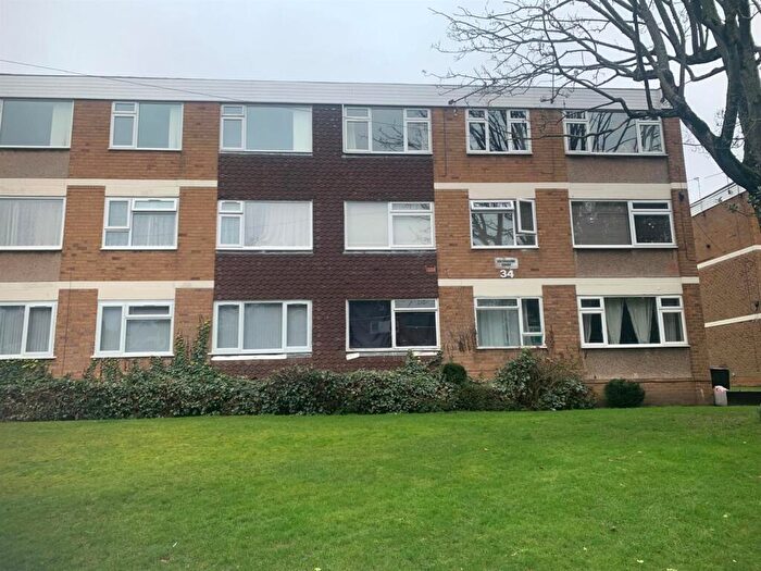 2 Bedroom Flat For Sale In Sherbourne Road, Acocks Green, Birmingham, B27