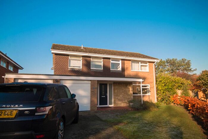 4 Bedroom Detached House To Rent In Gough Way, Cambridge, CB3