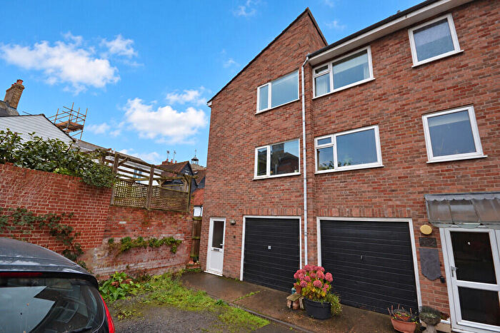 3 Bedroom End Of Terrace House To Rent In Station Road, Wivenhoe, CO7