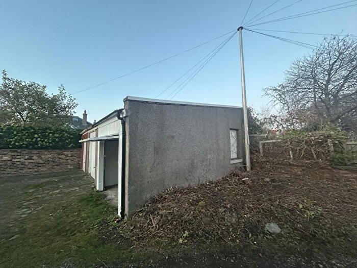 Garage / Parking To Rent In Relugas Lane, The Grange, Edinburgh, EH9
