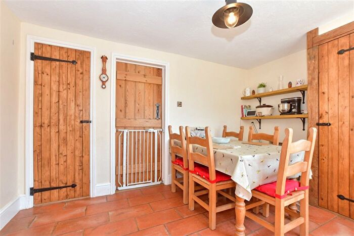 2 Bedroom End Of Terrace House For Sale In Maidstone Road, Staplehurst, Kent, TN12