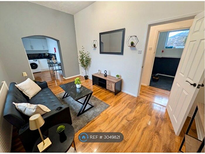 1 Bedroom Flat To Rent In Seymour Road, Crumpsall, M8