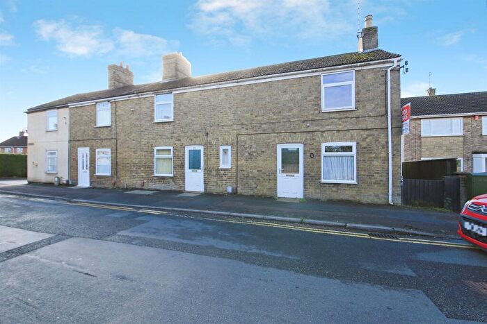 2 Bedroom Terraced House For Sale In Stonald Road, Whittlesey, Peterborough, PE7