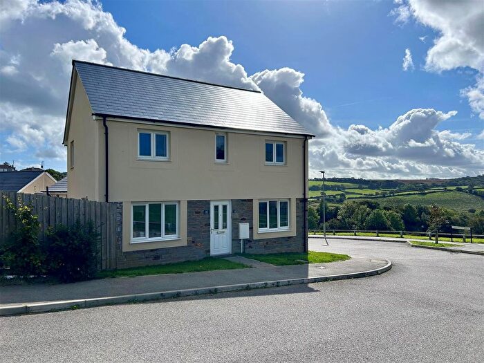 4 Bedroom Detached House For Sale In Gwarak Tewdar, Truro, TR1
