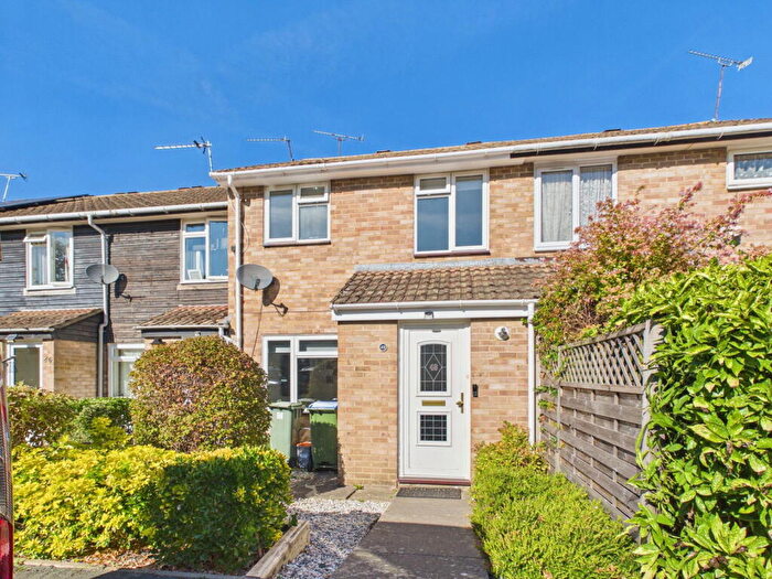 3 Bedroom Semi-Detached House For Sale In Drake Close, Horsham, West Sussex, RH12