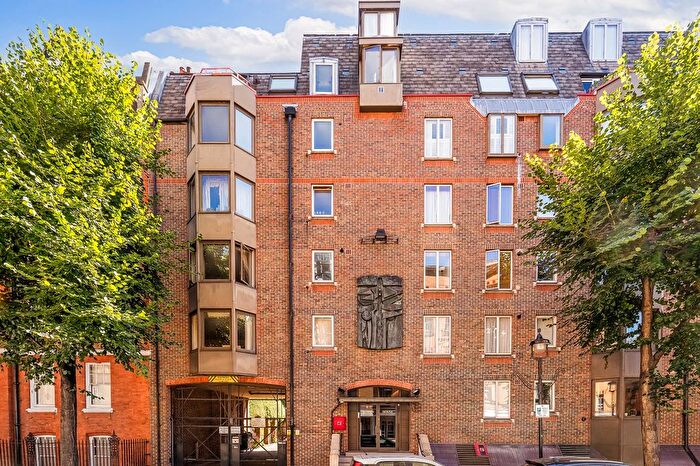 2 Bedroom Flat For Sale In Rowan House, Greycoat Street, Westminster, London, SW1P