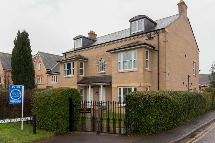 2 Bedroom Flat To Rent In Cambridge Road, Great Shelford, CB22