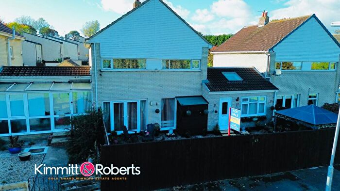 4 Bedroom Detached House For Sale In Westmorland Rise, Peterlee, Durham, SR8