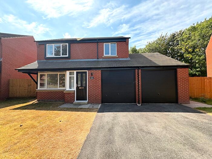 3 Bedroom Property To Rent In Maple Grove, York, YO30