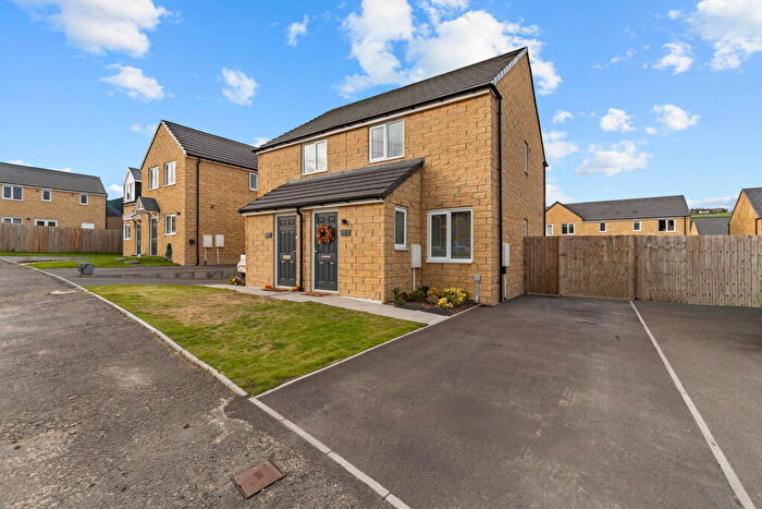 2 Bedroom Semi-Detached House For Sale In Jane Eyre Lane, Bradford, BD13