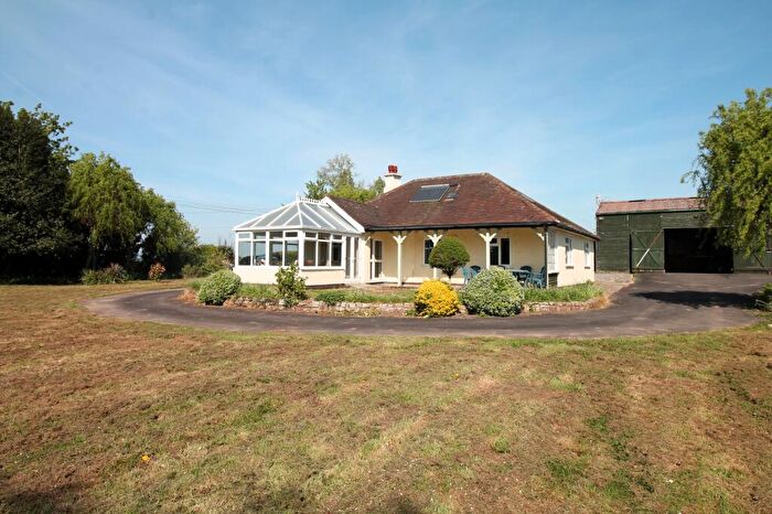 2 Bedroom Detached Bungalow For Sale In Whitestone, Hereford, HR1