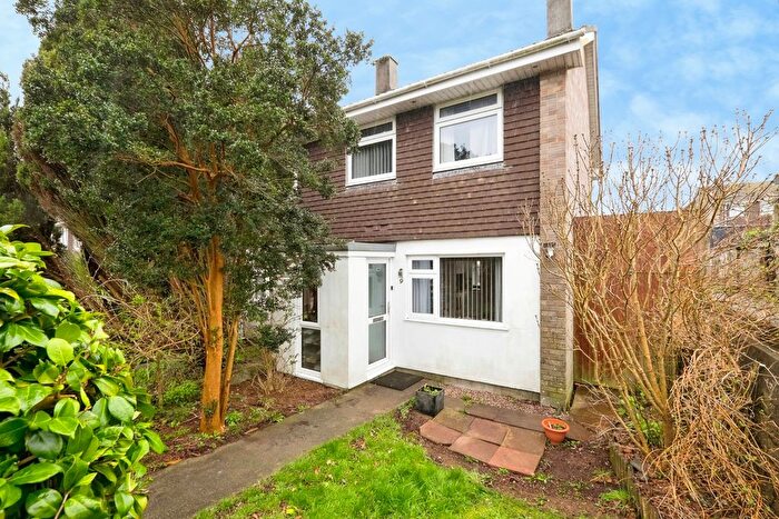 2 Bedroom End Of Terrace House For Sale In Polwheal Road, Tolvaddon, Camborne, Cornwall, TR14