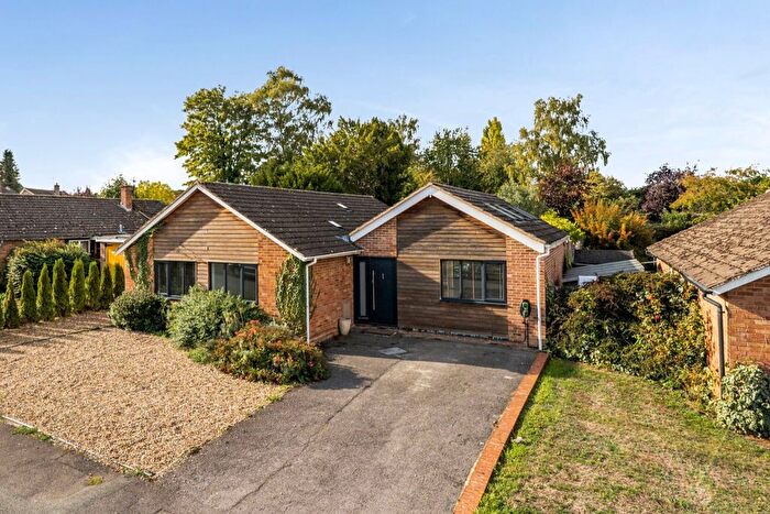 4 Bedroom Bungalow For Sale In Nicholas Road, Henley-On-Thames, Oxfordshire, RG9