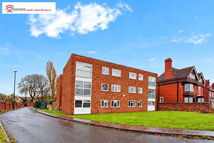 2 Bedroom Flat For Sale In Slaney Court, Walsall, WS2