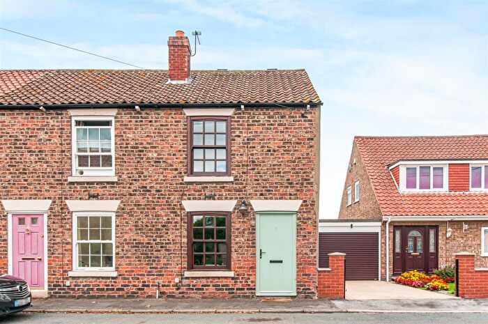 3 Bedroom Cottage To Rent In Bell Lane, Rawcliffe, Goole, DN14