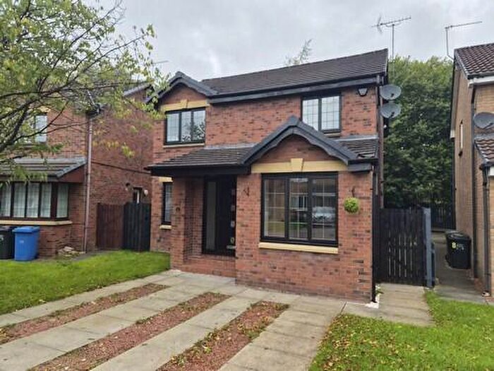 4 Bedroom Detached House To Rent In Foinaven Gardens, Glasgow, G46