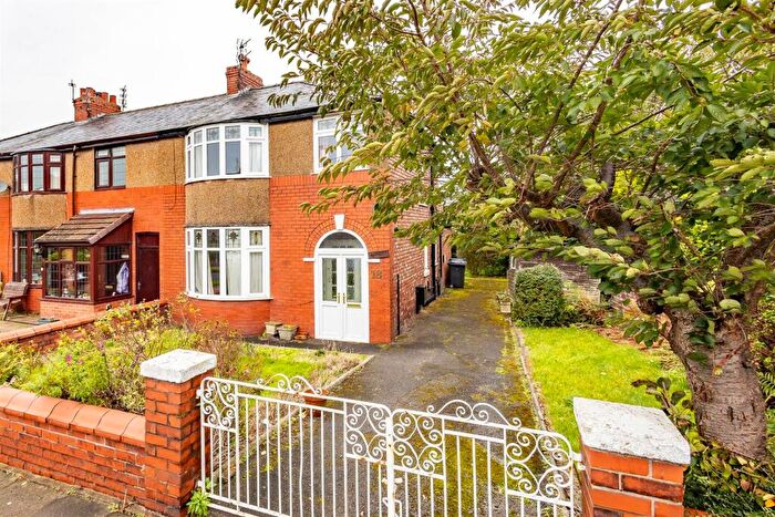 3 Bedroom Semi-Detached House For Sale In Westgate, Leyland, PR25