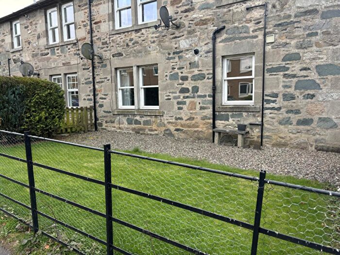 2 Bedroom Flat To Rent In Chapel Street, Aberfeldy, PH15