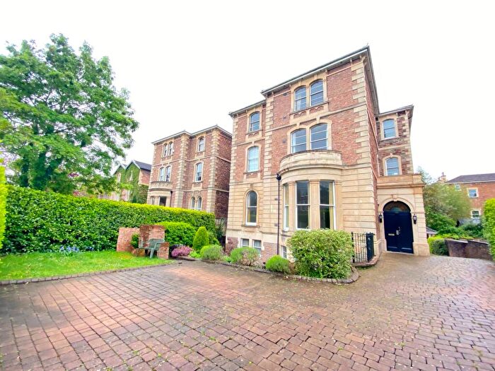 2 Bedroom Apartment To Rent In Pembroke Road, Clifton, Bristol, BS8