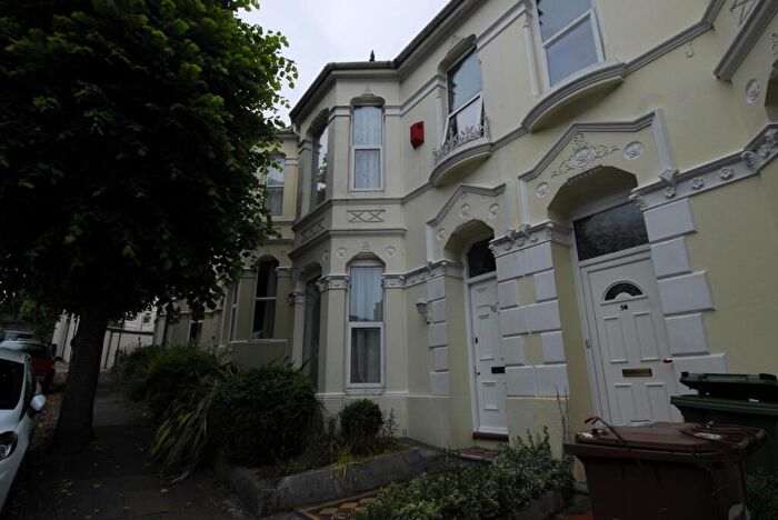 4 Bedroom House To Rent In Beatrice Avenue, Lipson, Plymouth, PL4