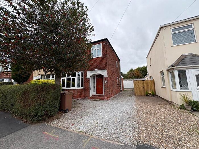 3 Bedroom Semi-Detached House To Rent In Kenwardly Road, Willerby, HU10