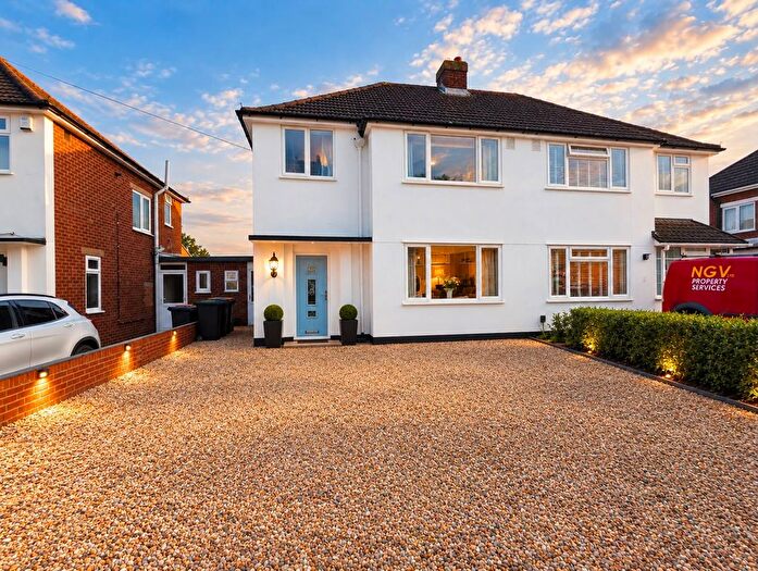 3 Bedroom Property To Rent In Hatfield Crescent, Bedford, MK41