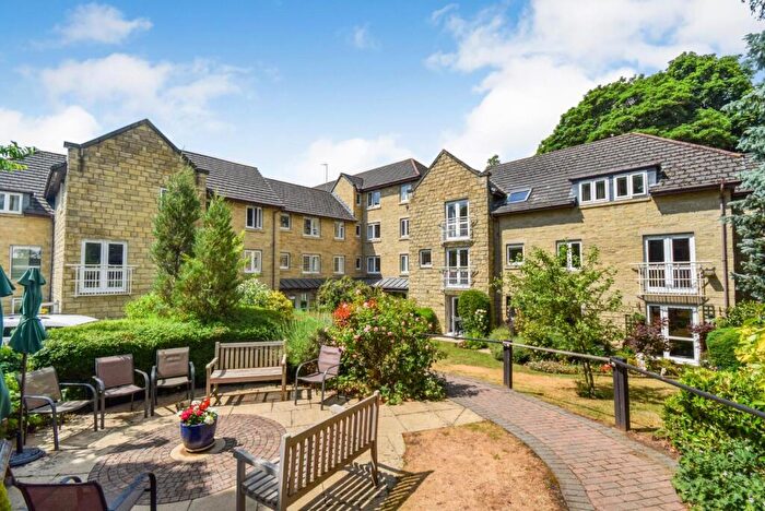 1 Bedroom Apartment For Sale In Sutton Court, Beech Street, Bingley, BD16