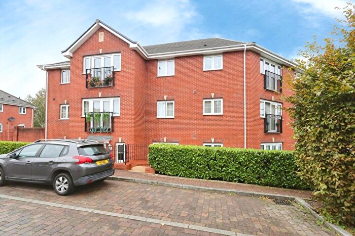 2 Bedroom Flat For Sale In Campion Gardens, Birmingham, West Midlands, B24
