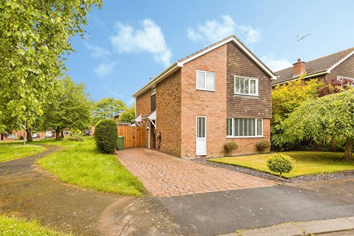 4 Bedroom Detached House For Sale In Nightingale Close, Farndon, Cheshire, CH3