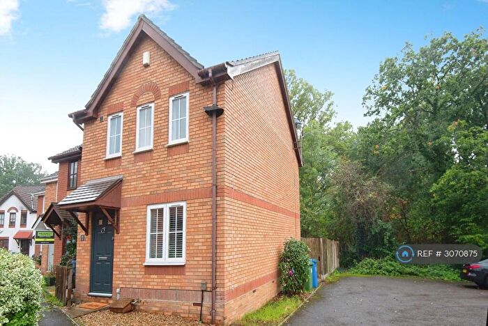 2 Bedroom End Of Terrace House To Rent In Sen Close, Bracknell, RG42