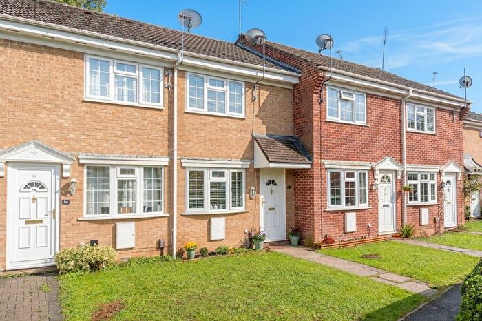 2 Bedroom Terraced House For Sale In Meadbrook Gardens, Chandler's Ford, SO53