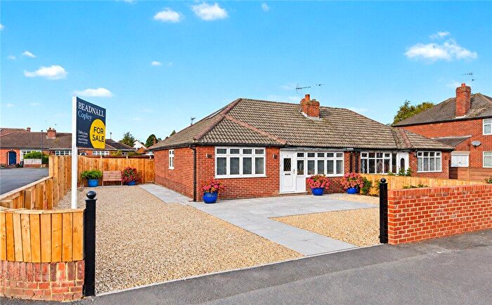 3 Bedroom Bungalow For Sale In Whitcliffe Crescent, Ripon, North Yorkshire, HG4